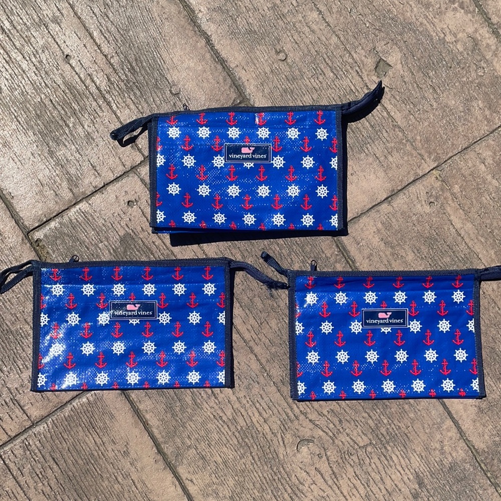 Vineyard Vines Reusable Bags